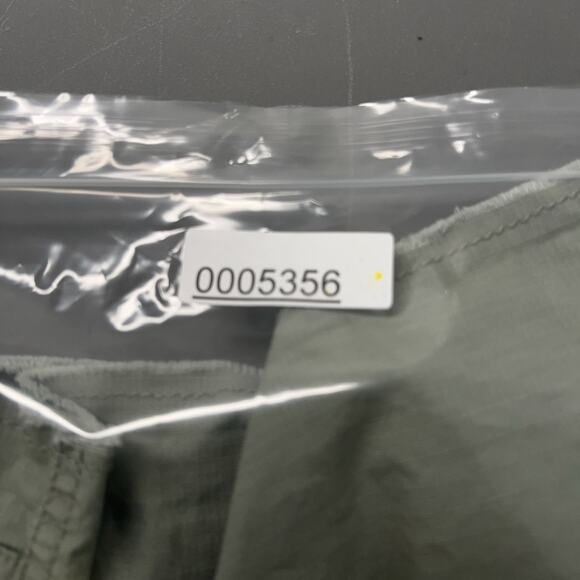 Vuori Shorts Women's Small Green Vintage Ripstop Drawstring Pull On VW385 Casual - Picture 9 of 9